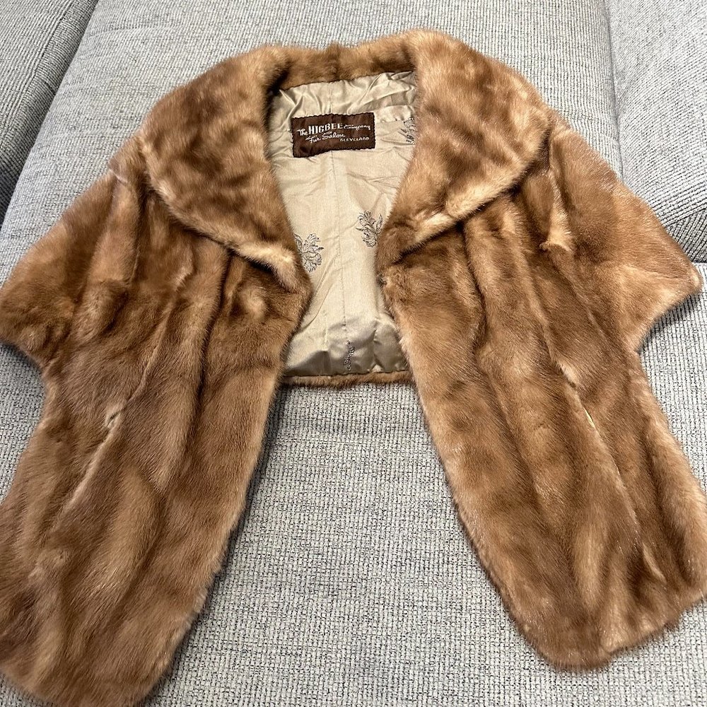 ULTRA RARE Higbee Cleveland Company Fur Shrug (M?)